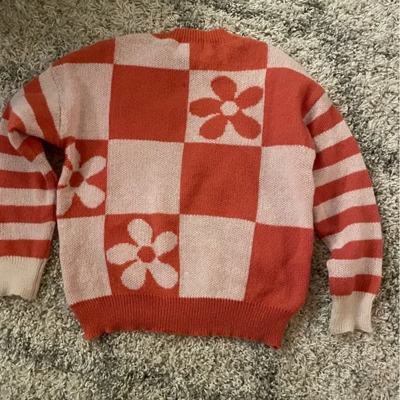 Liam & Co Orange and Cream Checkered Sweater with Floral‎ Design Size Small - Picture 5 of 7